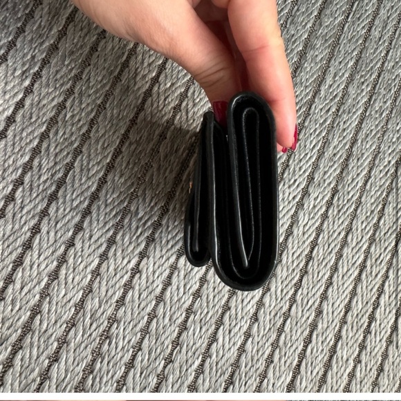 Tory Burch wallet - Picture 6 of 7